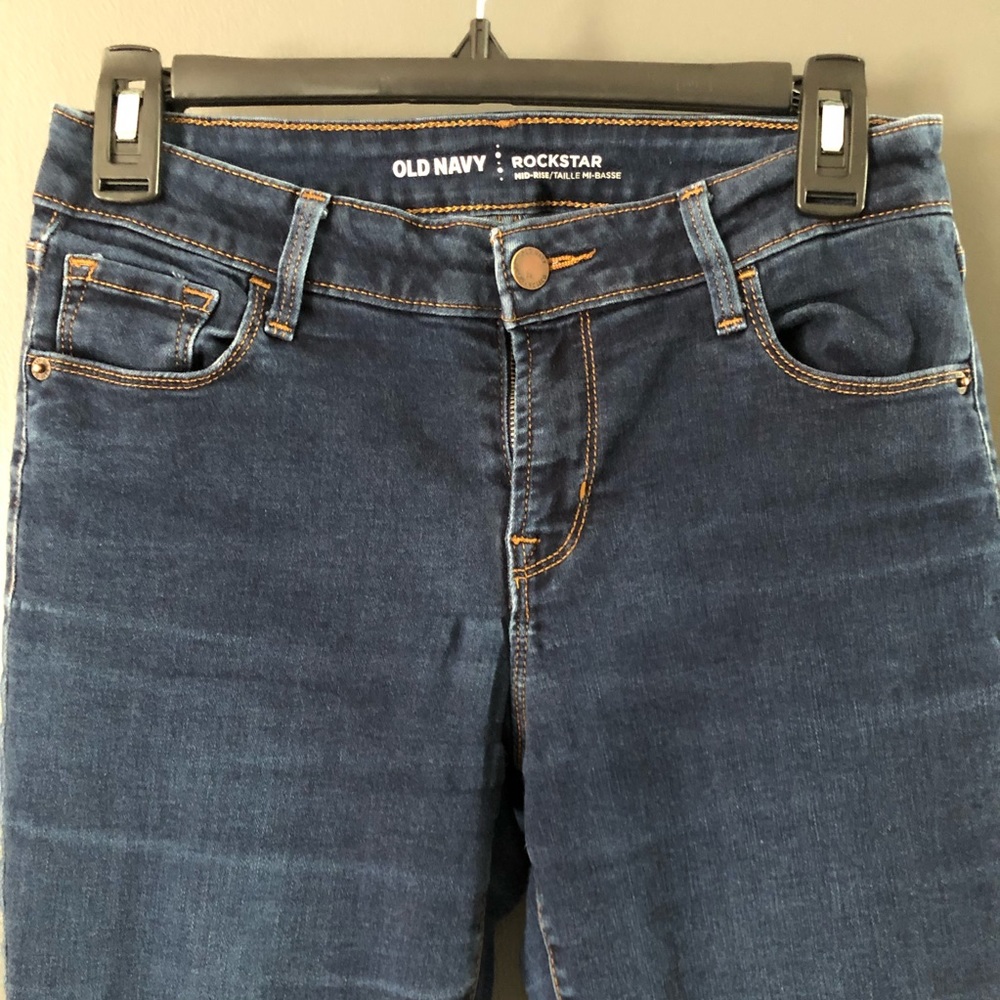 Old Navy • Rockstar Mid Rise Skinny Jeans